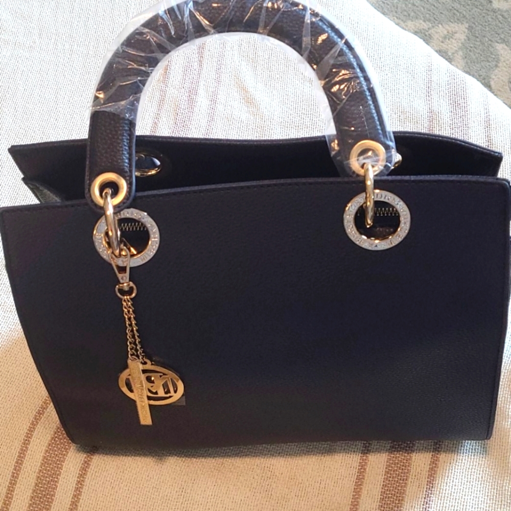 NWT Badgley Mischka Studio Vegan Leather Blue